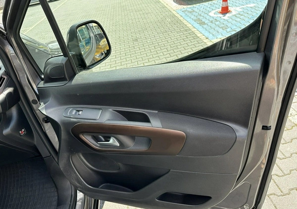 Peugeot Rifter cena 130900 przebieg: 65140, rok produkcji 2021 z Sanok małe 781